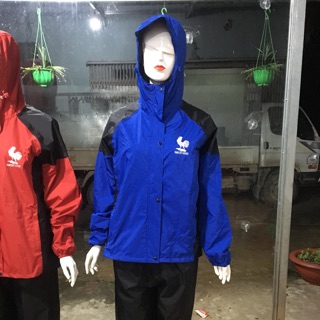 Combo 7 bộ áo mưa trượt nước hàn quốc. Chất vải trượt nước tuyệt đối 100%. Phong cách thể thao trẻ trung rất bắt mặt ạ C