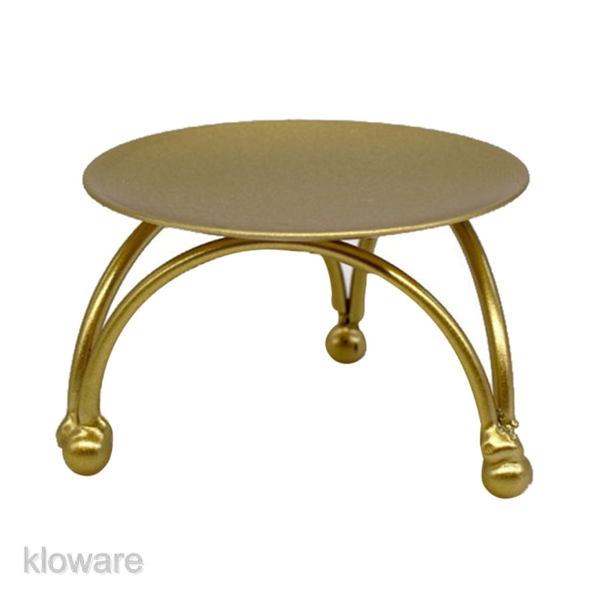 Đế nến bằng sắt màu vàng/ đen