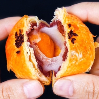 20 chiếc bánh khoai môn nhân trứng muối