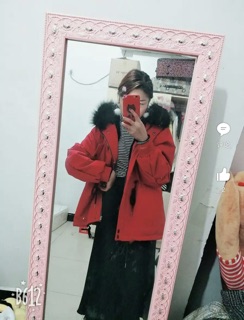 Parka đỏ đen