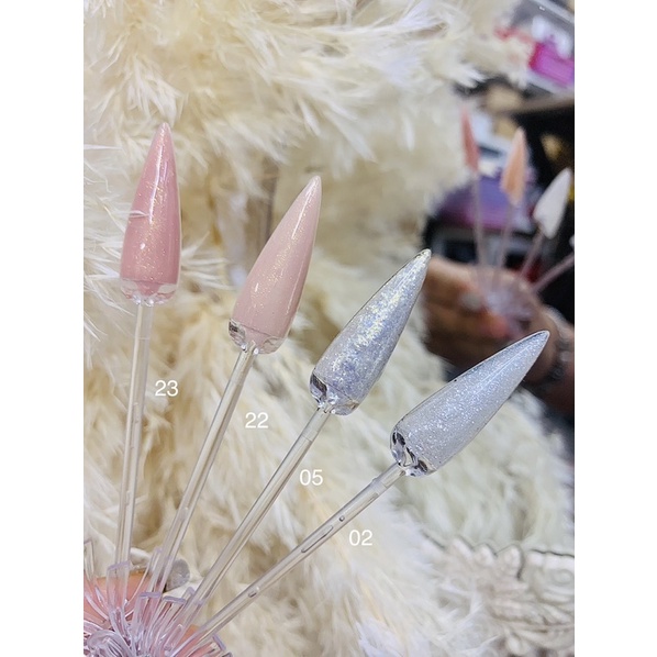 Gel gôm đắp móng