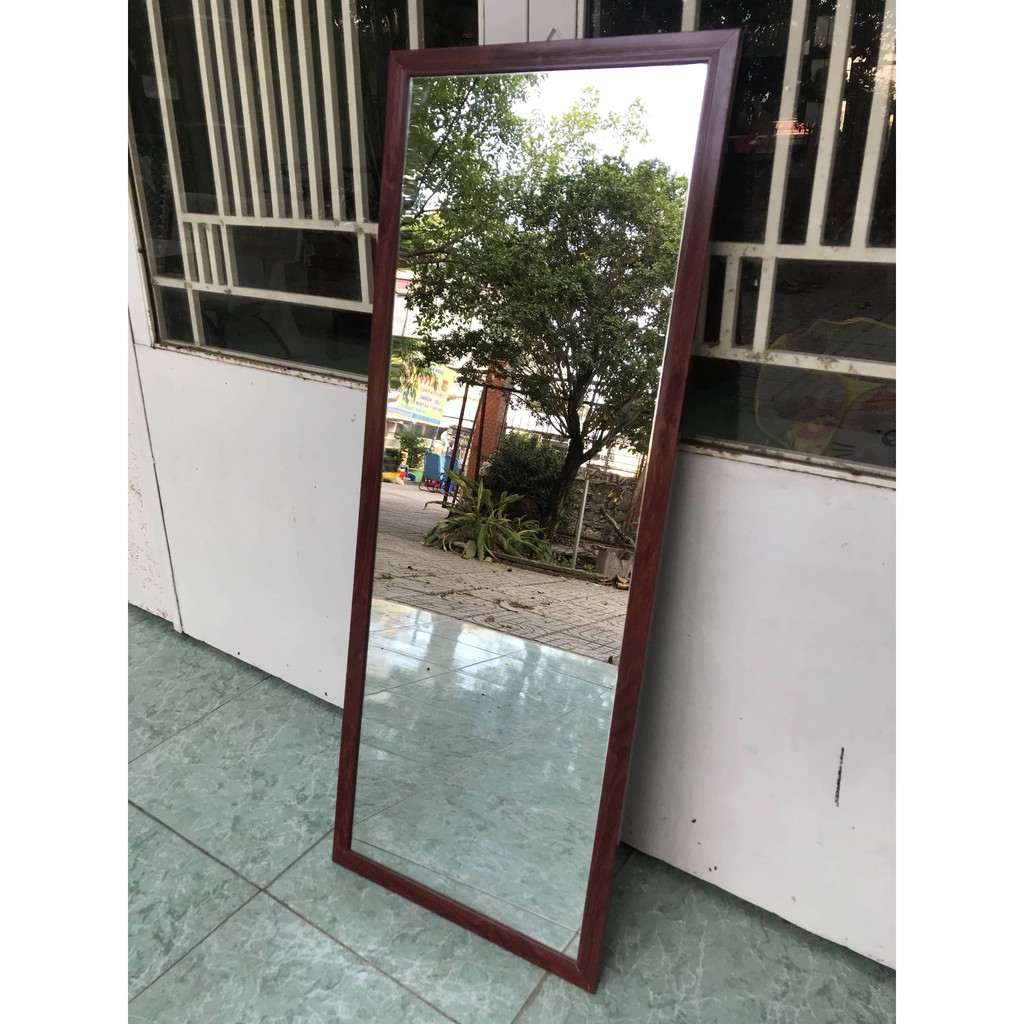 Gương soi toàn thân(khung Nhôm Vân Gỗ sơn tĩnh điện) kích thước  111cm* 42cm bảo hành vận chuyển