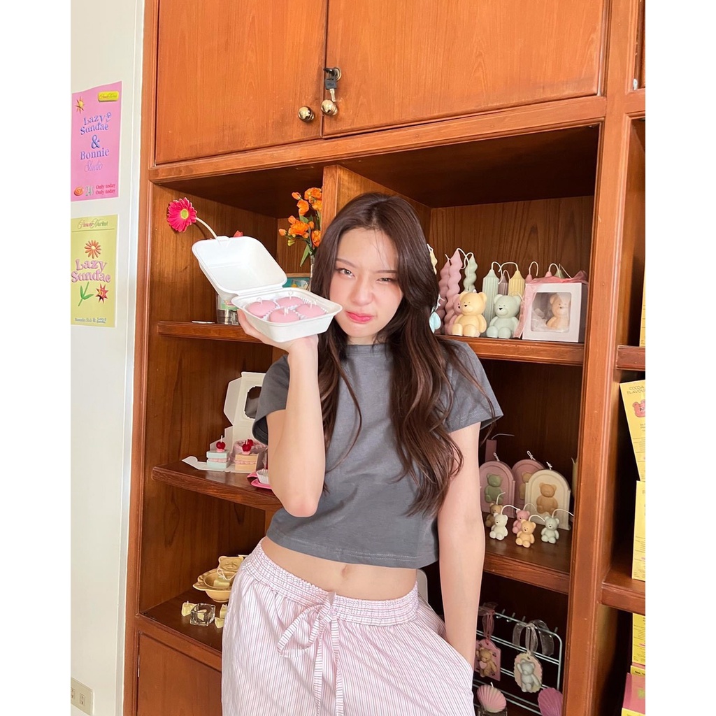ÁO THUN CROPTOP TRƠN 3 MÀU HOTTREN 2022 NÂU, TRẮNG, XÁM CR22071