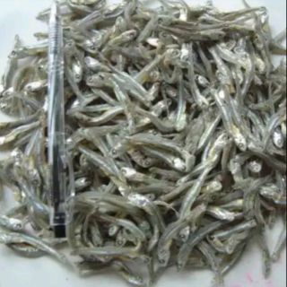 cá cơm khô sọc trắng 70k