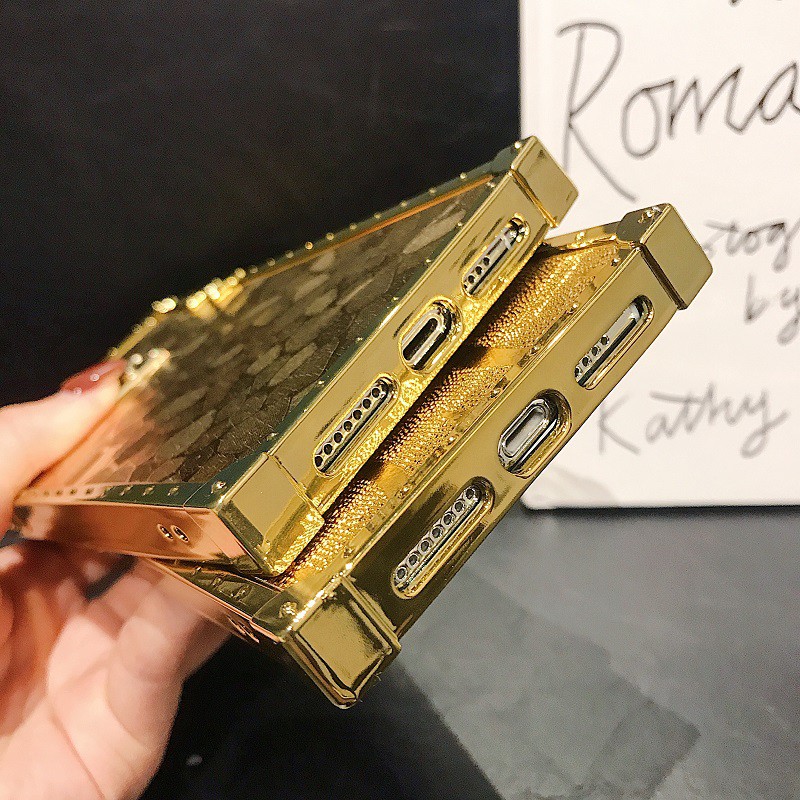 Ốp Điện Thoại Hình Vuông Màu Vàng Lấp Lánh Sang Trọng Cho iphone 15 pro max 12 13 14 pro xs max xr 6s 7plus 8plus