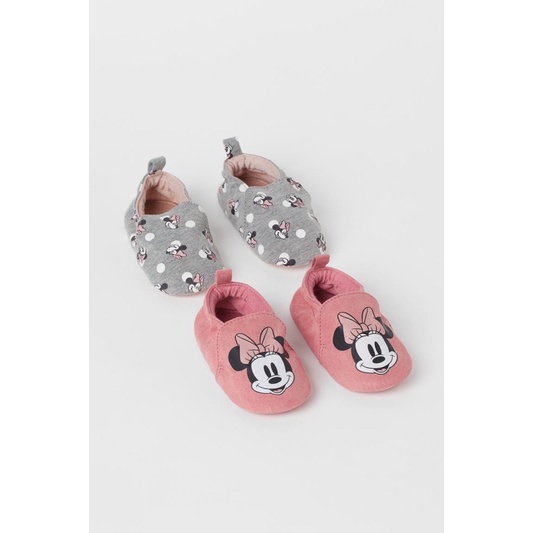 Set 2 đôi giày tập đi HM