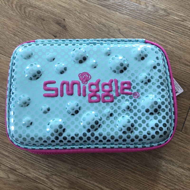 Smiggle Hộp Đựng Bút Chì 100% Chính Hãng Chất Lượng