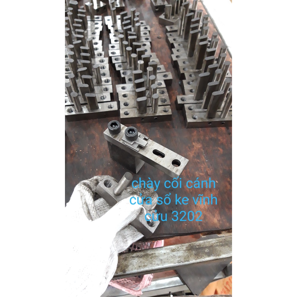 Bộ chày cối đột dập nhôm xingfa, hệ 55 vát cạnh
