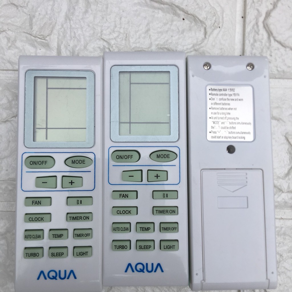 điều khiển điều hòa AQUA kèm pin