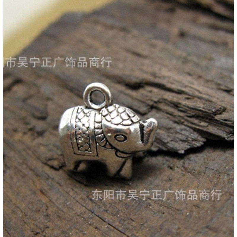 Charm bạc thái Voi May Mắn tặng kèm chỉ đỏ đeo tay - Charm Bạc 925