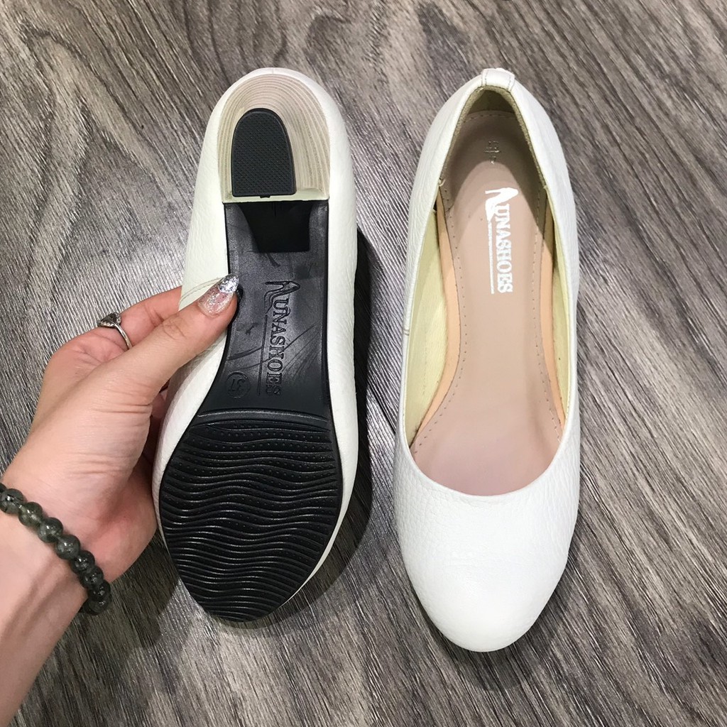 Cao gót nữ mũi tròn 5p Lunashoes 9025 giày da bò thật cho mẹ bảo hành 24 tháng vnxk guốc búp bê