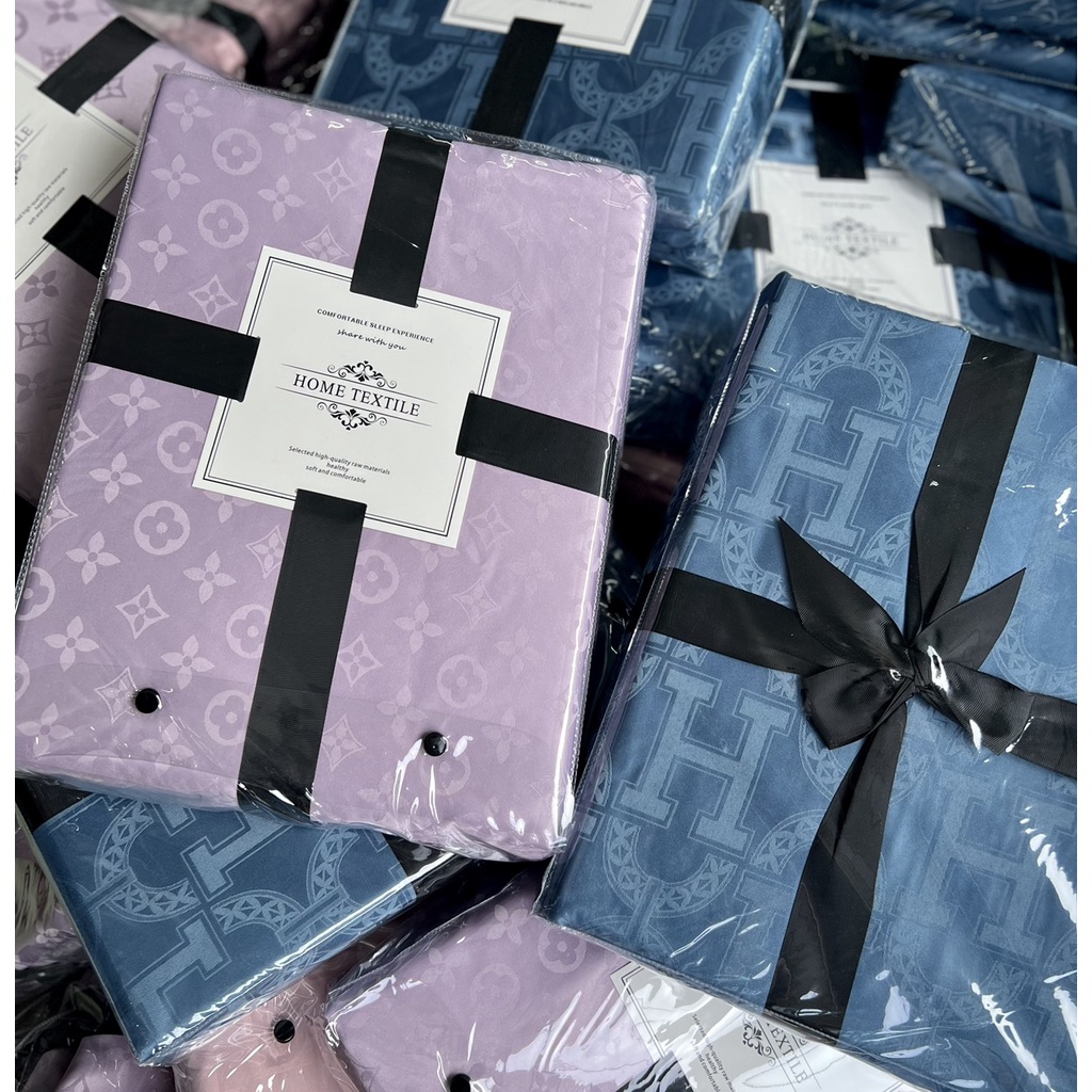 Sét Chăn Ga Giường Và Vỏ Gối Phi Lụa Thương Hiệu In Vân Chìm Cao Cấp - Poly Cotton Hàn Quốc