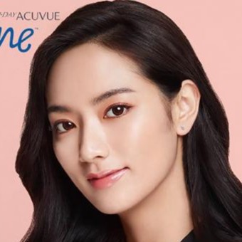 Kính áp tròng cận thi 1 ngày màu Thiên Hà Optical Lens cận thời trang cao cấp độ ẩm cao mềm mát mắt Define ACUVUE - Mỹ