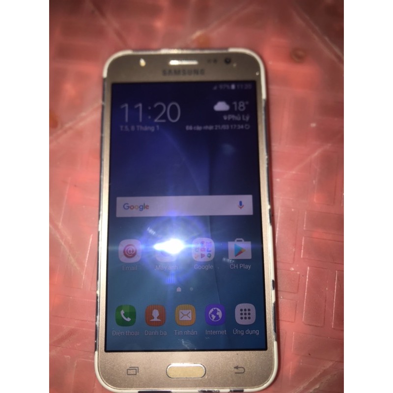 Điện thoại samsung galaxy j500