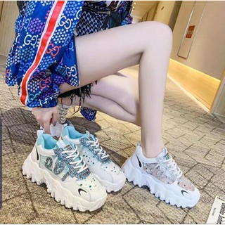 Giày thể thao nữ mẫu mới
