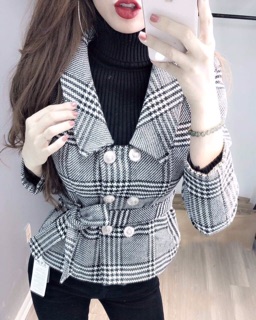 Áo dạ kẻ .