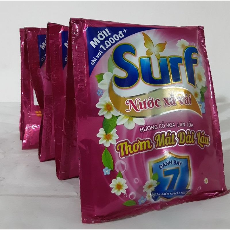 Dây Nước xả vải Surf hương cỏ hoa lan tỏa thơm mát dài lâu 10 gói x22ml