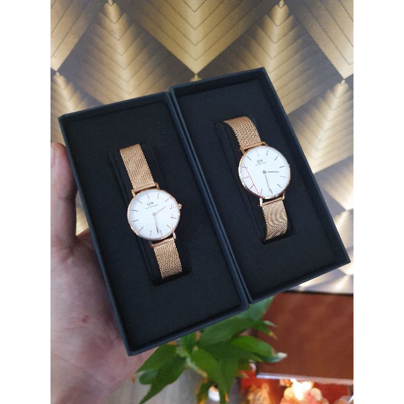 Đồng Hồ Nữ Daniel Wellington Classic Petite Melrose 32mm