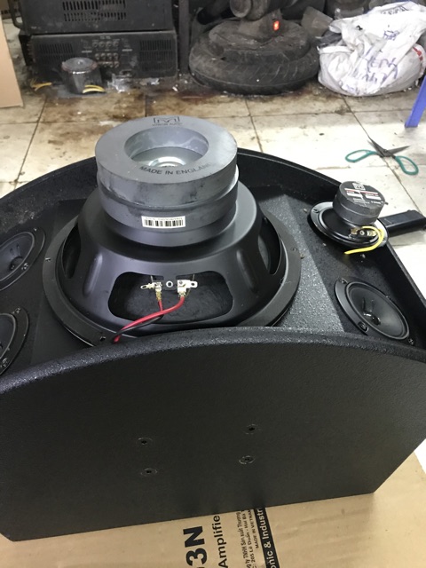 Loa Martin F10 bass30