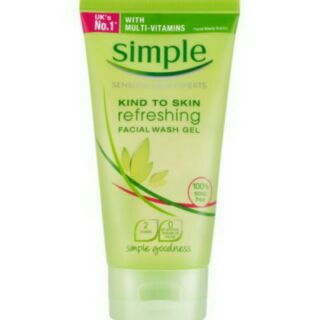 Sữa rửa mặt simple