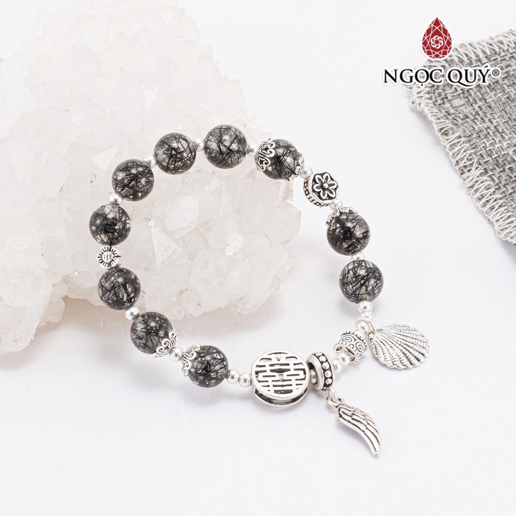 Vòng tay TA tóc đen AAA phối charm cánh bạc hạt 8mm - Ngọc Quý