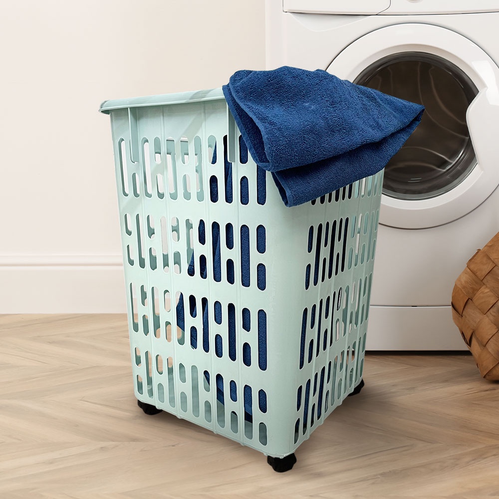 HomeBase SN Giỏ đựng quần áo hình vuông bằng nhựa có bánh xe 758 Thái Lan W42,5xH61xD42,5cm màu xanh dương