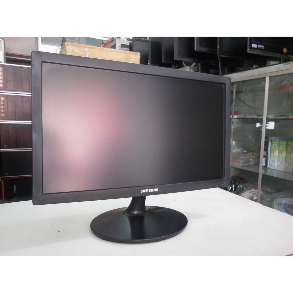 Màn hình MỎNG LED 19INCH máy tính để bàn test kỹ màu sắc tươi sáng, hình ảnh rõ nét