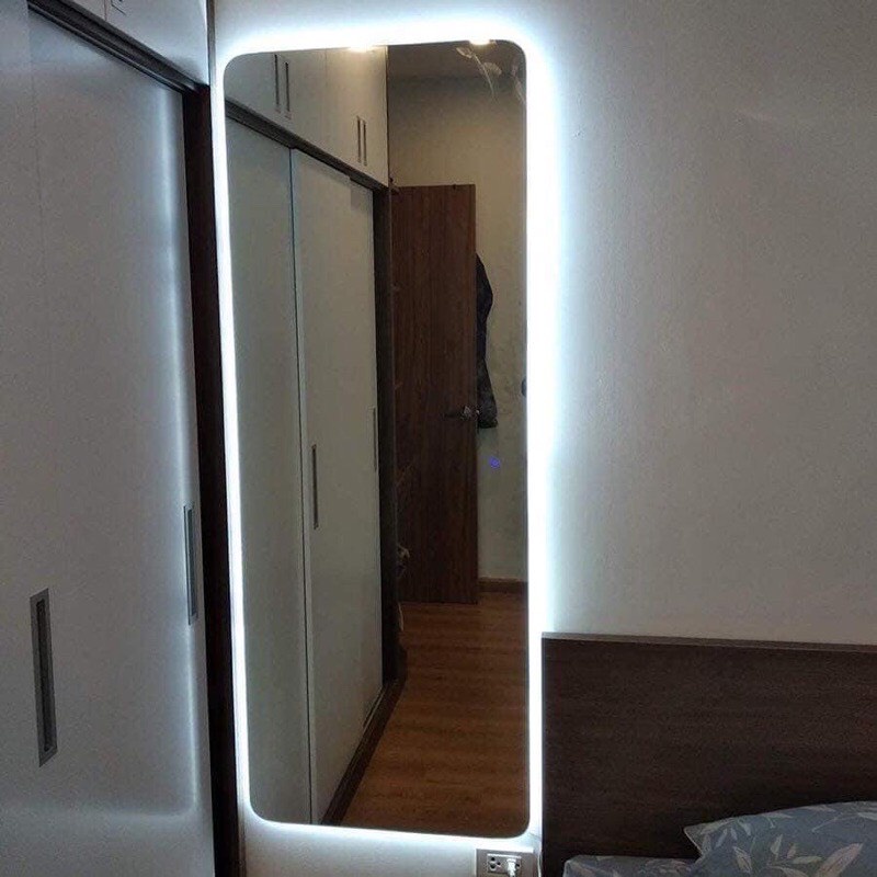 Gương toàn thân led cảm ứng cao cấp kích thước 60x160cm treo tường