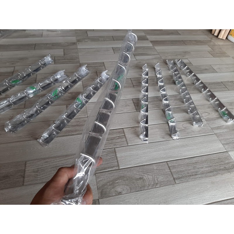 Thanh inox treo quần áo gắn tường  Không gỉ sét