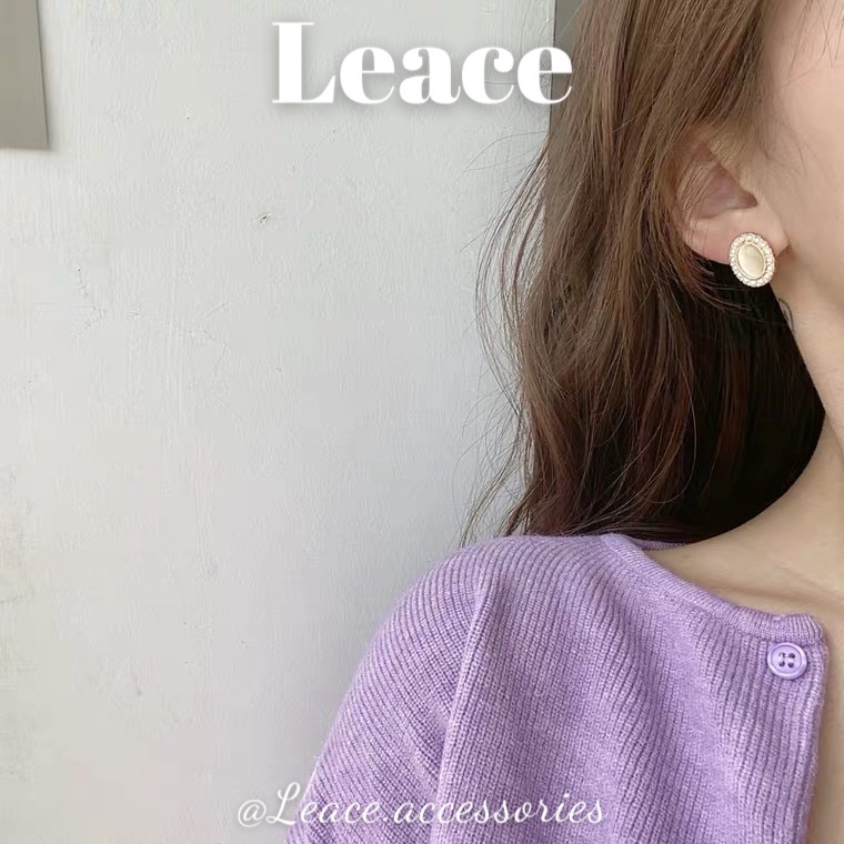Bông tai khuyên tai hình oval đính xà cừ phong cách thời trang Hàn Quốc ER025 Leace.accessories