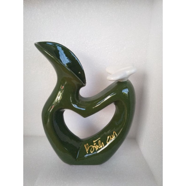 lọ hoa nghệ thuật &quot;Tim bướm&quot;