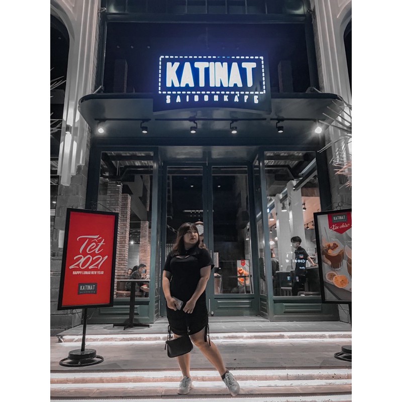 Đầm khoét ngực rút eo #bigsize 60kg đến 90kg | BigBuy360 - bigbuy360.vn