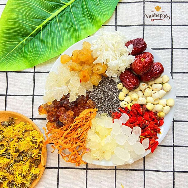 SET NGUYÊN LIỆU NẤU CHÈ DƯỠNG NHAN GỒM 9 VỊ THẢO MỘC CAO CẤP