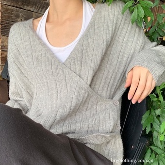 【ZHELIHANGFEI】Áo Cardigan Dệt Kim Tay Dài Cổ Chữ V Dáng Rộng Phong Cách Preppy Dễ Phối Đồ