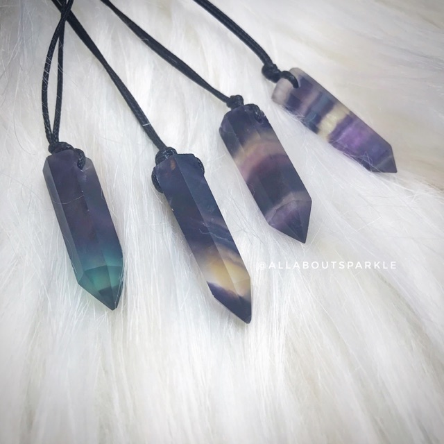 Vòng cổ trụ đá Fluorite