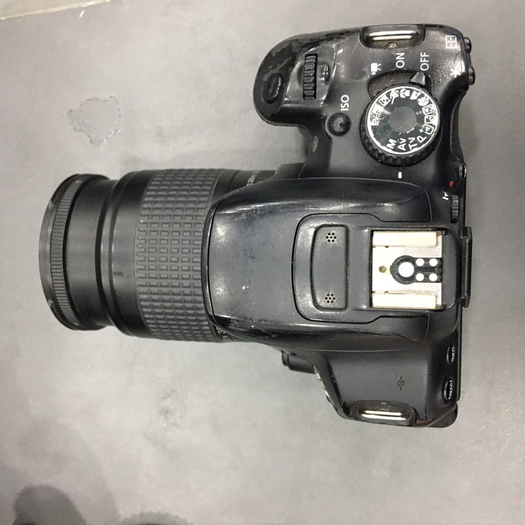 Máy ảnh CANON 650D kèm lens 18-55mm cũ