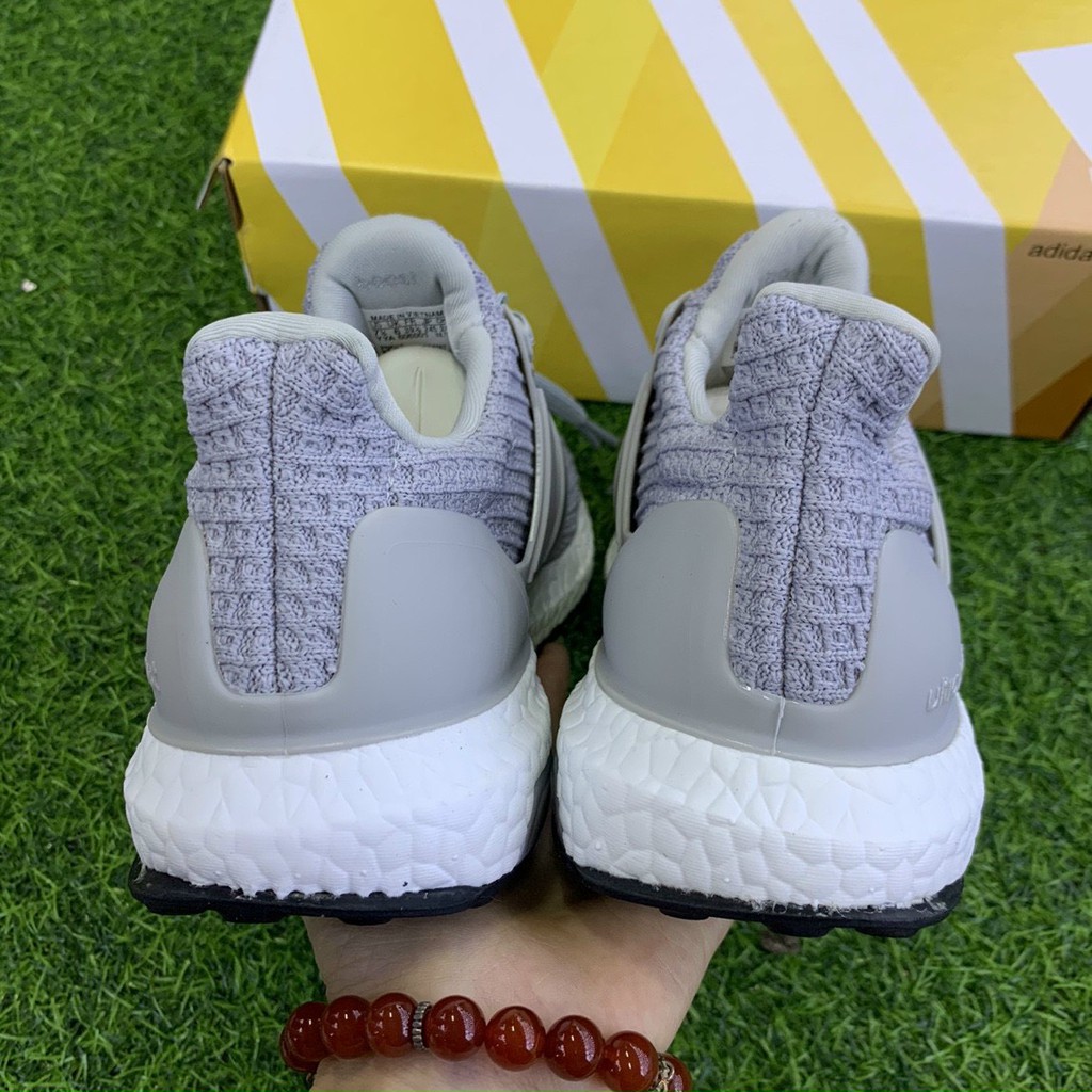 Giày ultrabost. 4.0 xám hàng 1:1 chất lượng [ full box + freeship ]