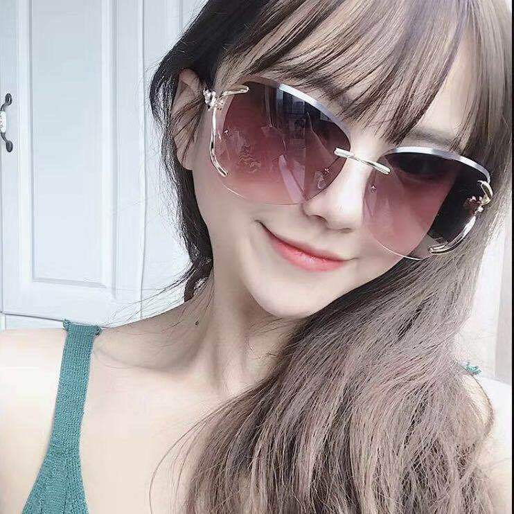Kính mát nữ đính đá Đẹp đi ngày đi đêm , chống tia UV400 màu sắc thời trang