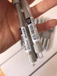 Bút gel bấm Chosch CS-8698