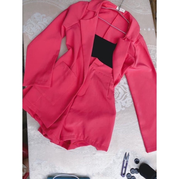 Set vest 3 món tay dài phối quần đùi hoặc váy A, vải đẹp không nhăn không xù lông không ra mầu. | BigBuy360 - bigbuy360.vn