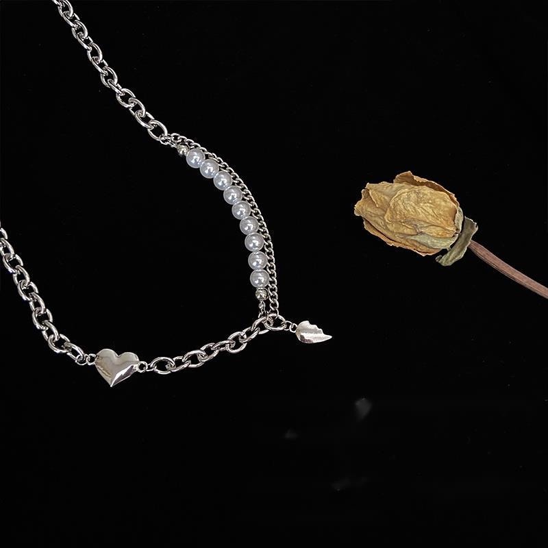 Vòng Cổ choker Thép Titan Nhẹ Hình Trái Tim Phong Cách hip hop Ngọt Ngào Sang Trọng Thời Trang Mới Cho Nữ