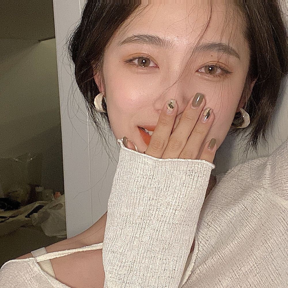 Khuyên tai hình chữ C nhiều màu thời trang Hàn Quốc cổ điển cho nữ