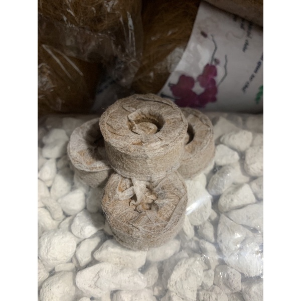 Viên nén sơ dừa đường kính 3,5cm