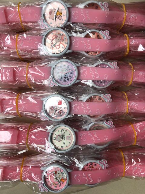 Đồng hồ đeo tay trẻ em Elsa/ Peppa Pig/ Doremon/ Hellokitty