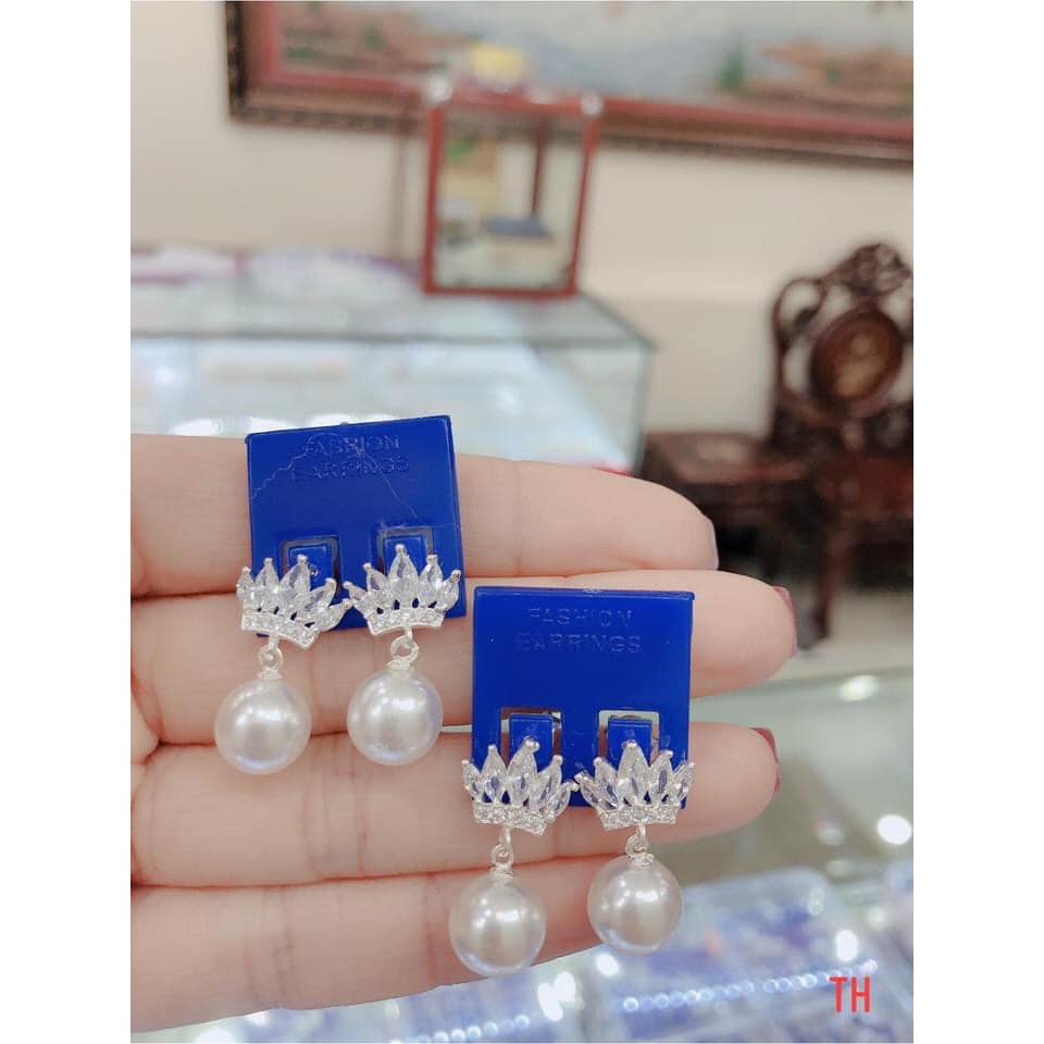 Bông tai trai bạc ta