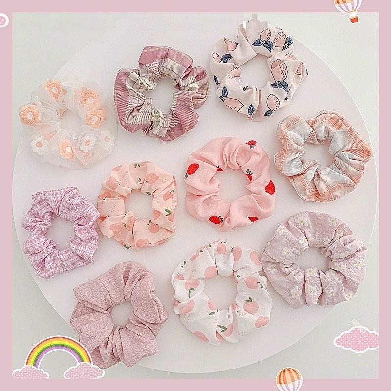 Crunchies vintage, buộc tóc, cột tóc nữ phong cách retro