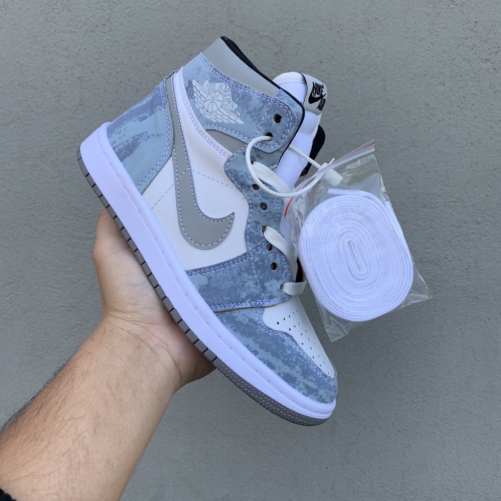 Giày Jordan 1 Retro OG Hyper Royal cổ cao, Giày thể thao nam nữ Jordan 1 Hyper Royal Xanh Loang Full Box Bill | BigBuy360 - bigbuy360.vn