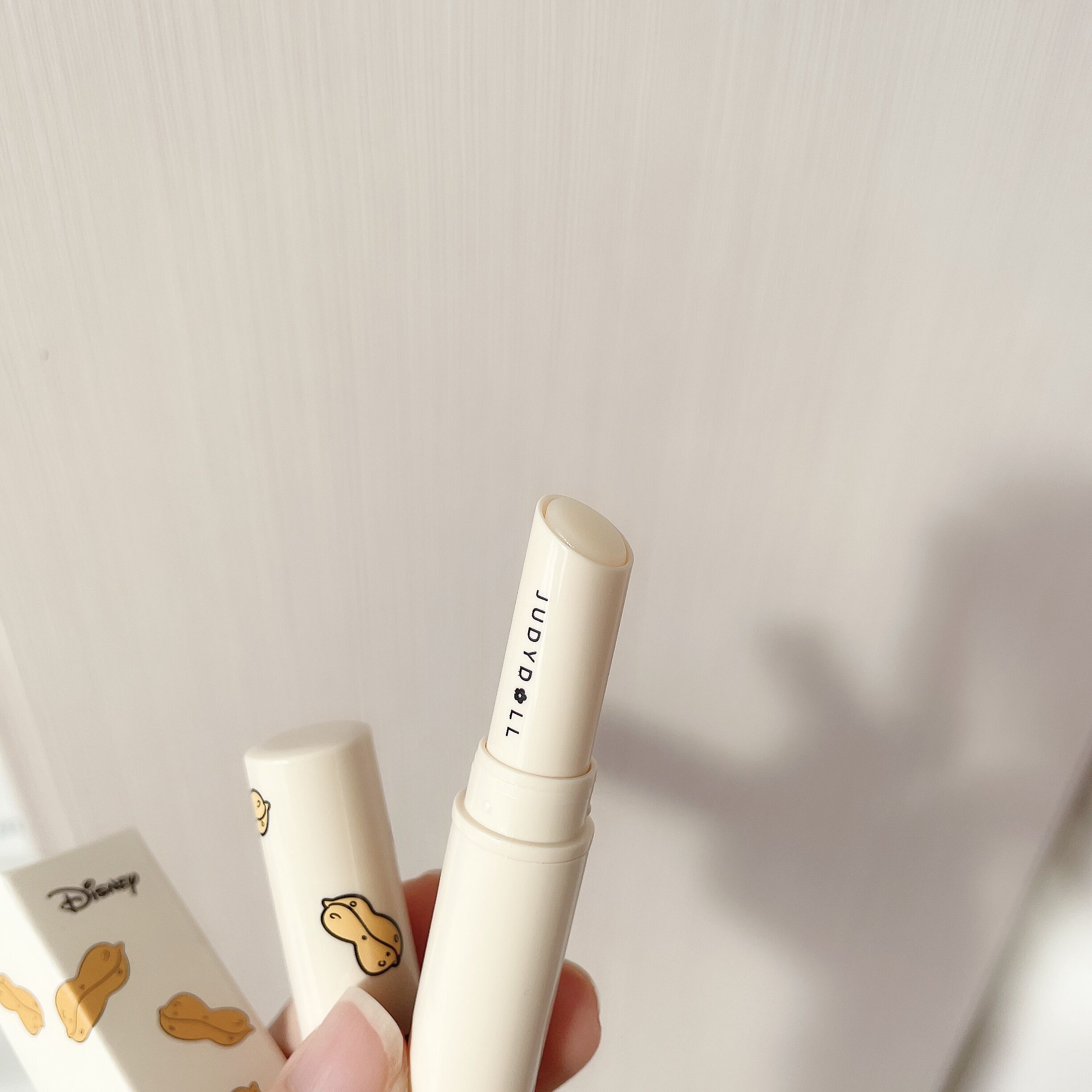 [Hàng mới về] Son Dưỡng Môi Judydoll Chiết Xuất Hoa Anh Đào Dưỡng Ẩm Phục Hồi Môi | BigBuy360 - bigbuy360.vn