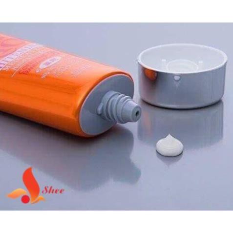Kem dưỡng da tay Q10 Kose Nhật Bản tuýp 80g dưỡng da mềm mại chống nhăn chống lão hóa .