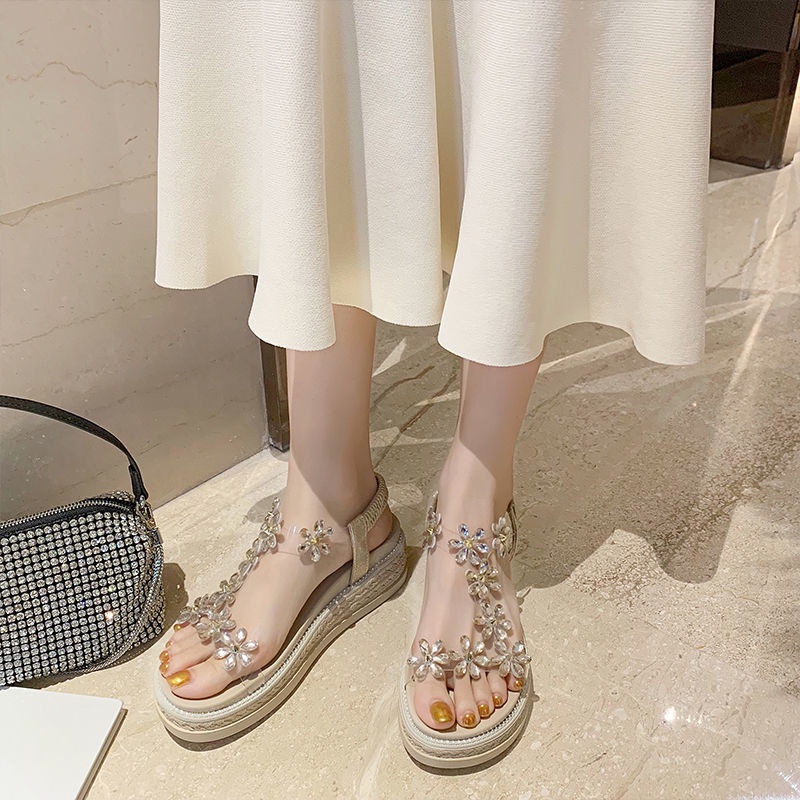 Sandal Thiết Kế Mới Năng Động Thời Trang